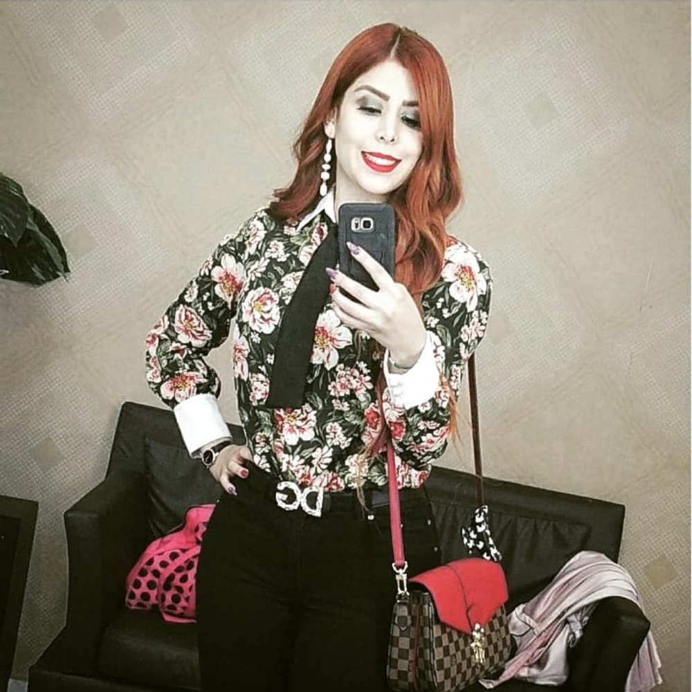 Meet your Posher, Reyna